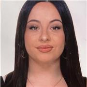 Profesora graduada en la carrera de Educación Primaria